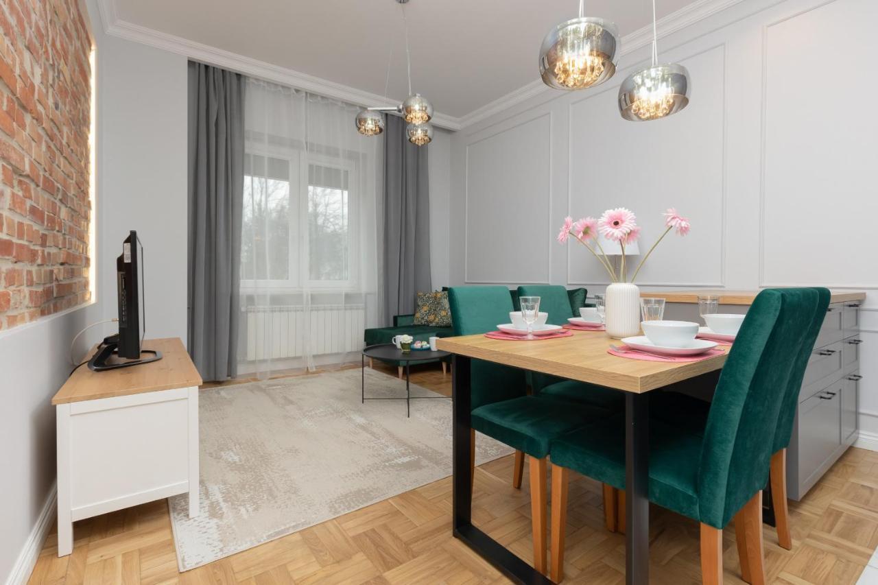Warszawa Ochota Modern Apartment For Families By Noclegi Renters 외부 사진